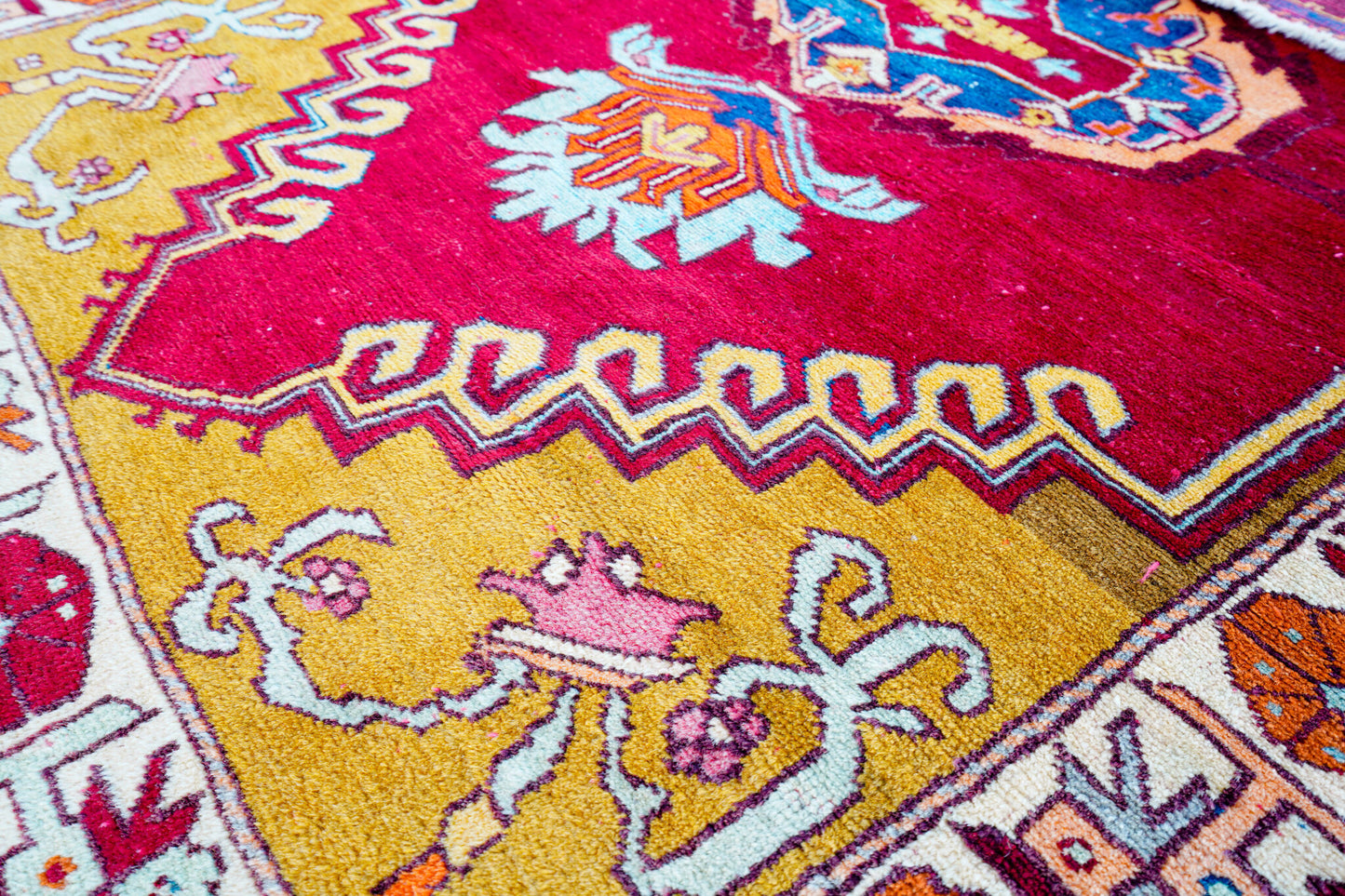 Anatolian Hand Woven Nomadic Milas Rug