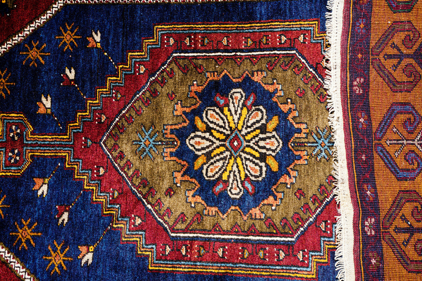 Anatolian Hand Woven Nomadic Yahyali Rug