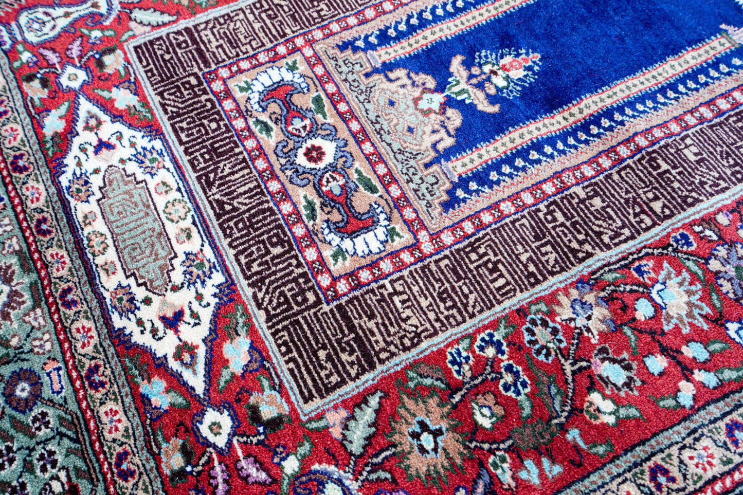 Anatolian Hand Woven Kayseri Rug