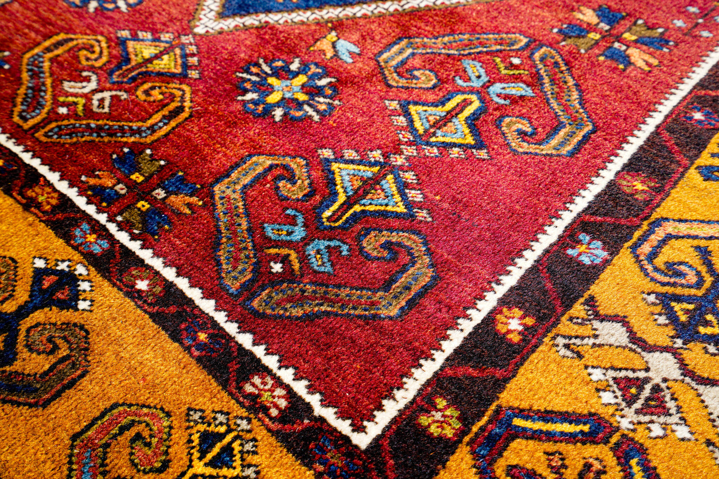 Anatolian Hand Woven Nomadic Yahyali Rug