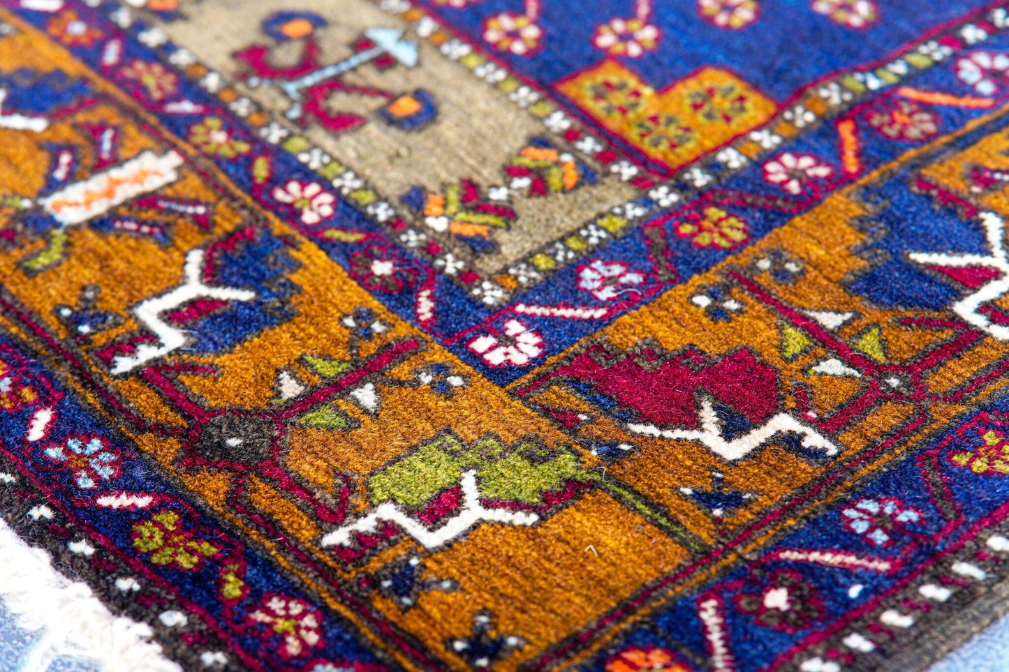 Anatolian Hand Woven Nomadic Yahyali Rug