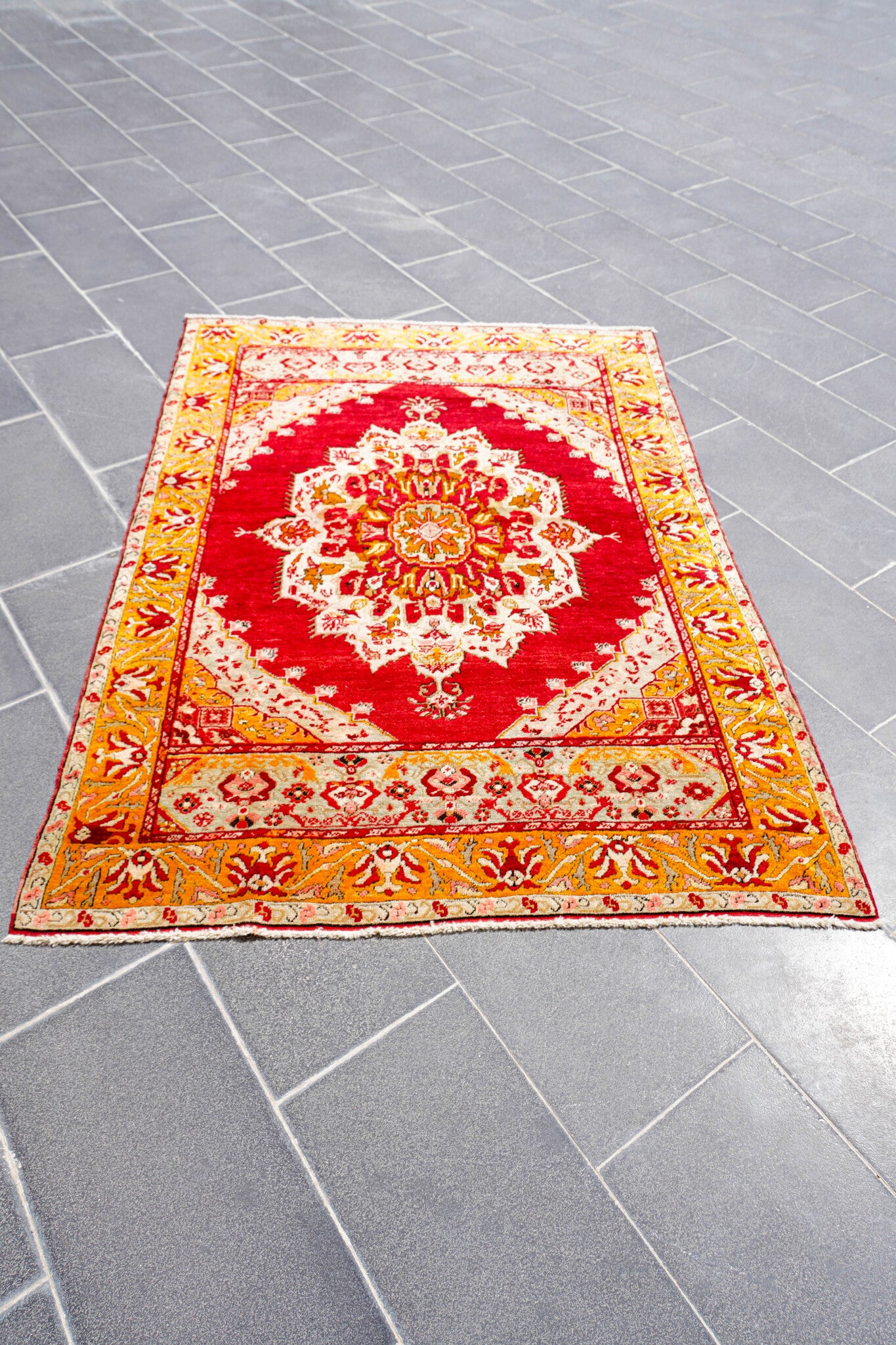 Anatolian Hand Woven Nomadic Kirsehir Rug