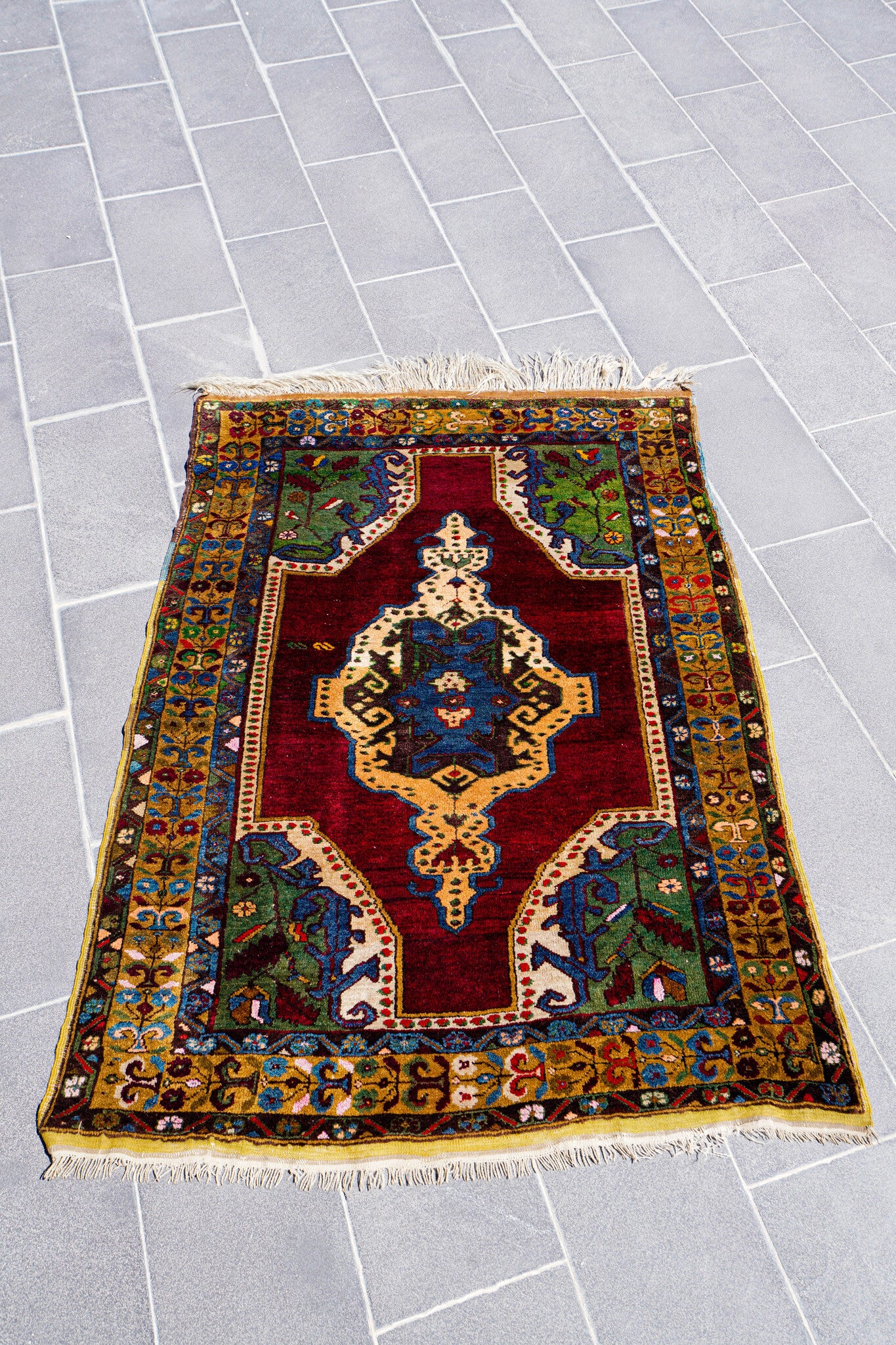 Anatolian Hand Woven Nomadic Konya-Yesilyurt Rug