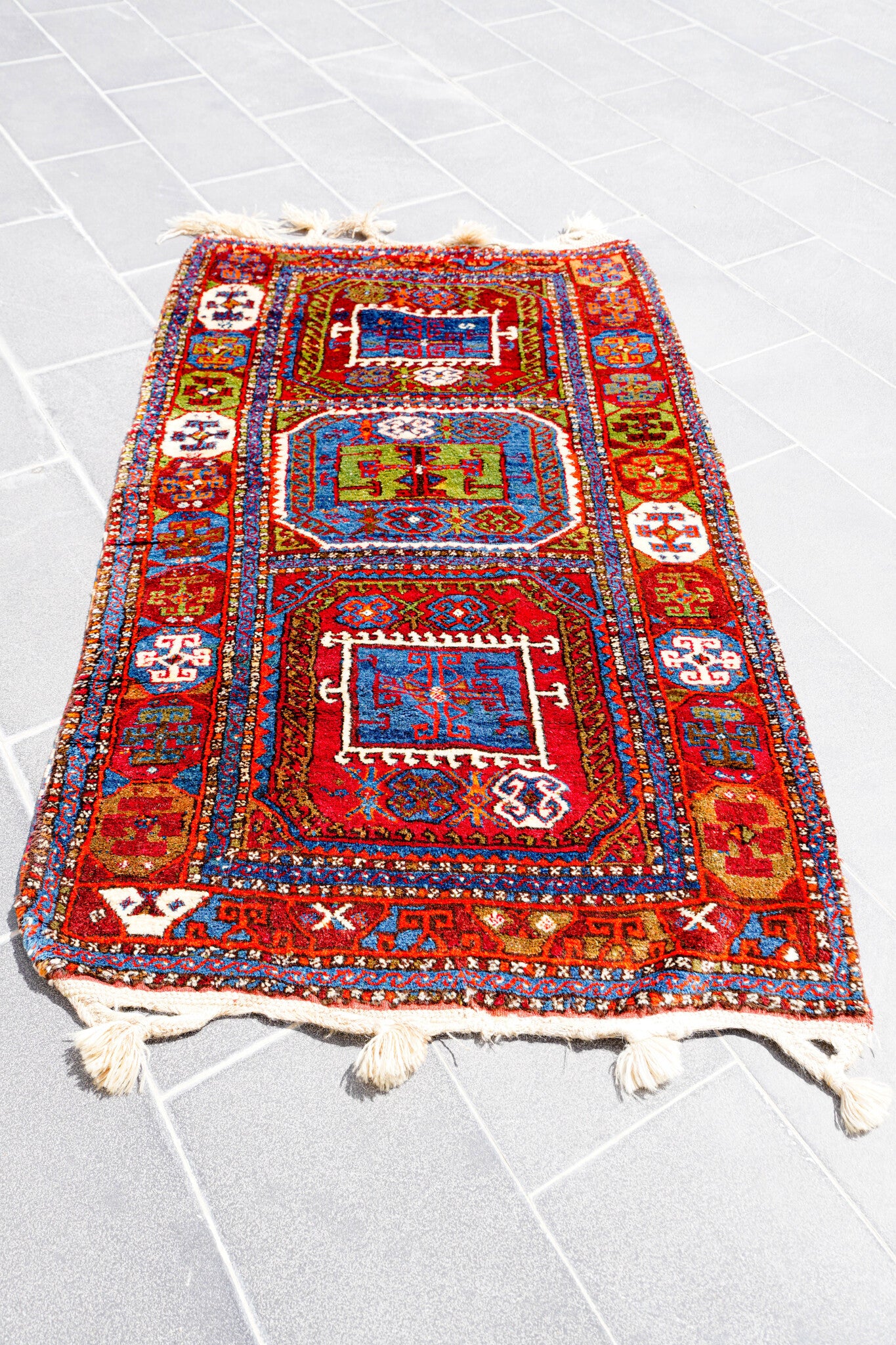 Anatolian Hand Woven Nomadic Cihanbeyli Rug