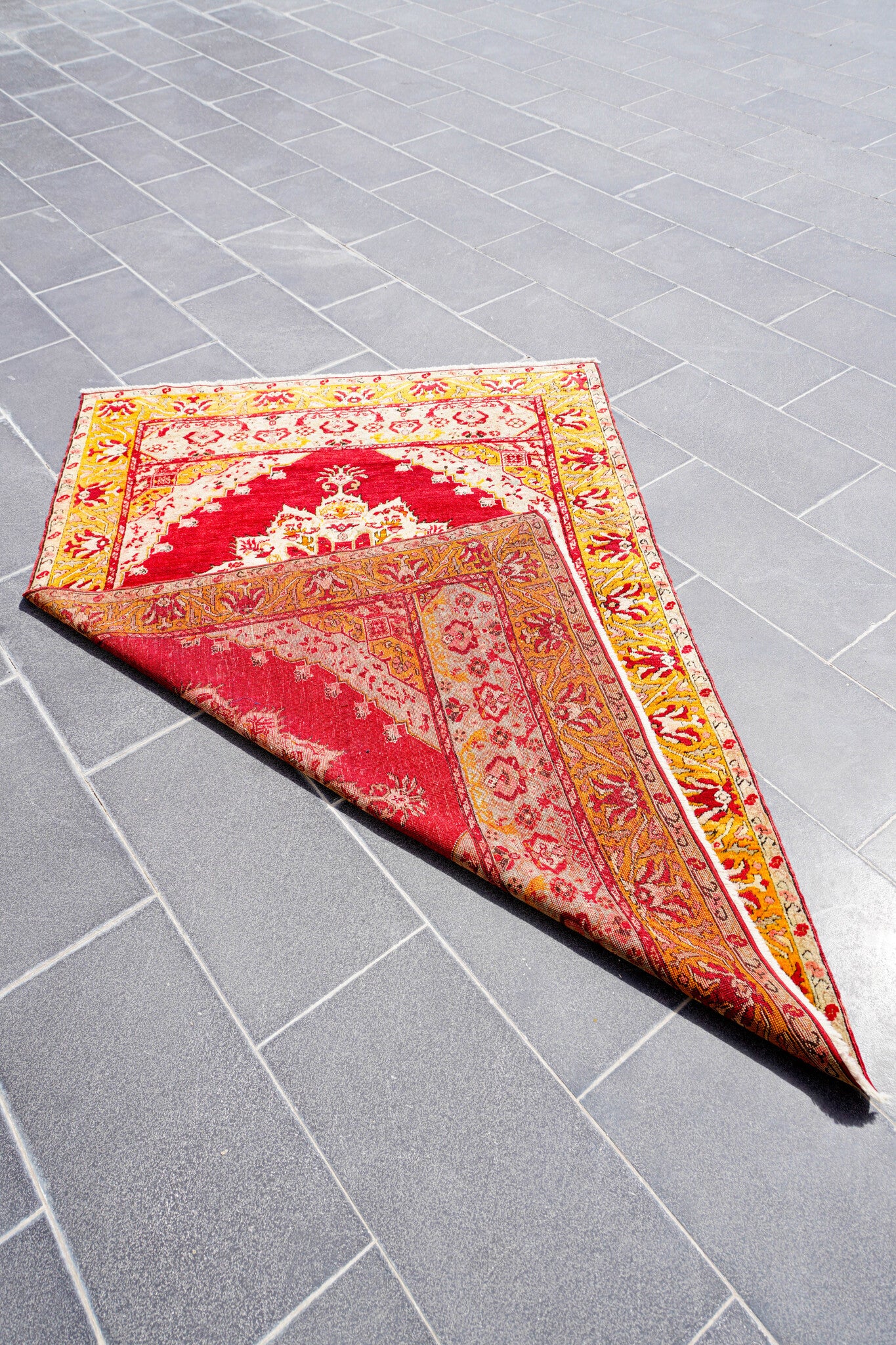 Anatolian Hand Woven Nomadic Kirsehir Rug