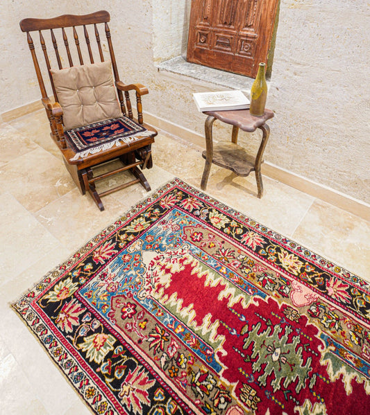 Anatolian Hand Woven Nomadic Kirsehir Rug