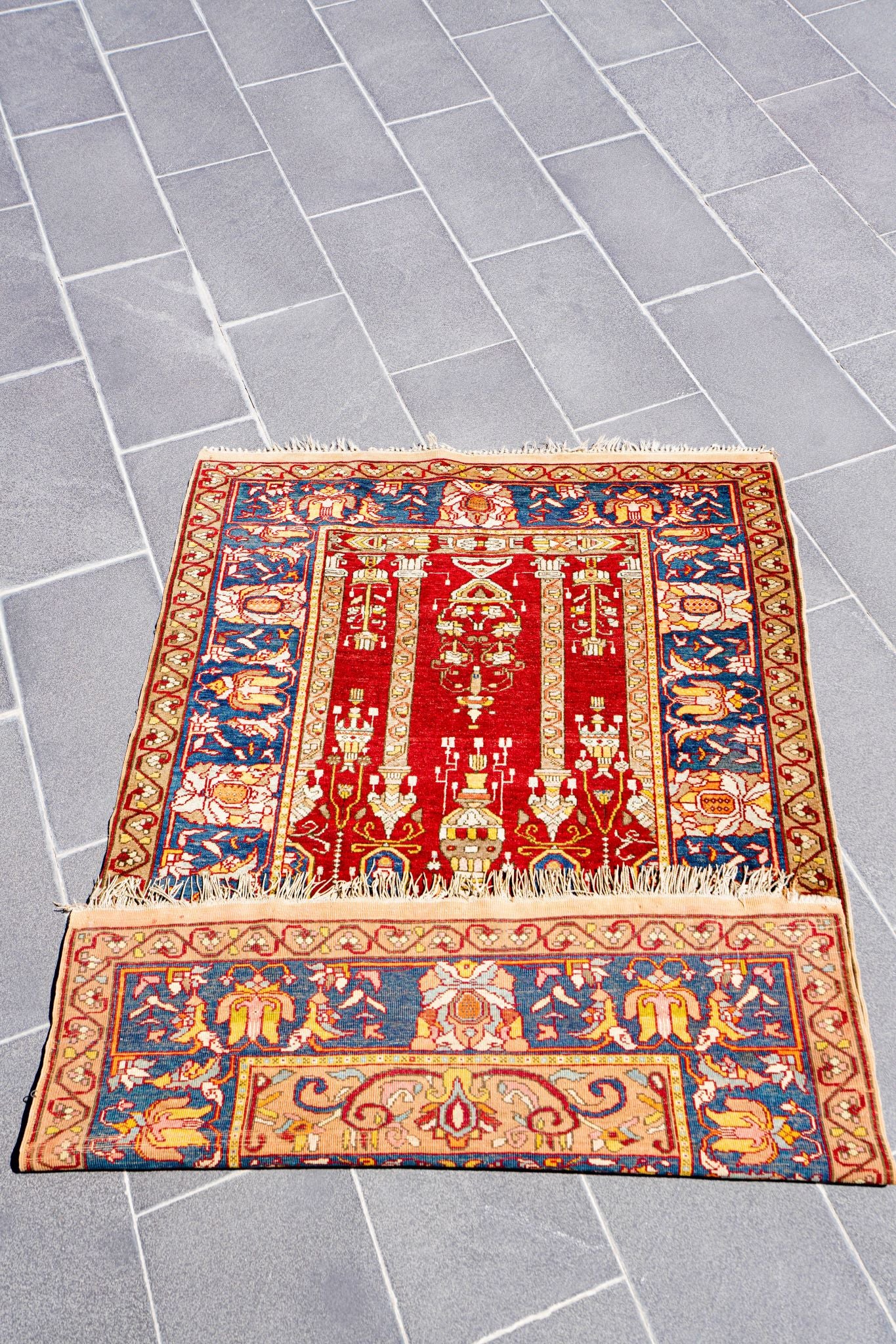 Anatolian Hand Woven Nomadic Dazkiri Rug