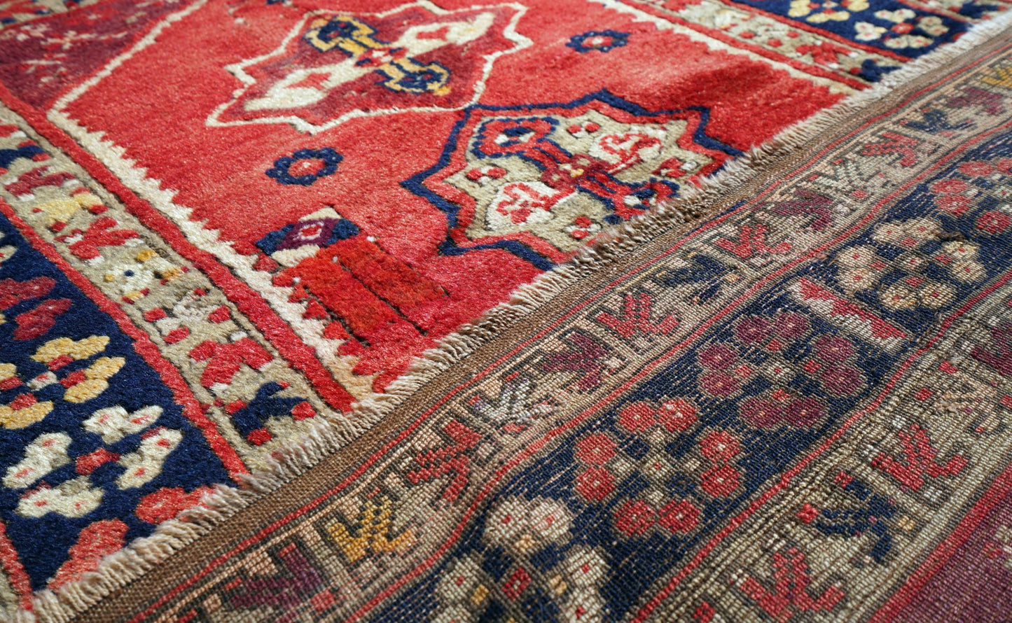 Anatolian Hand Woven Nomadic Nigde-Fertek Rug