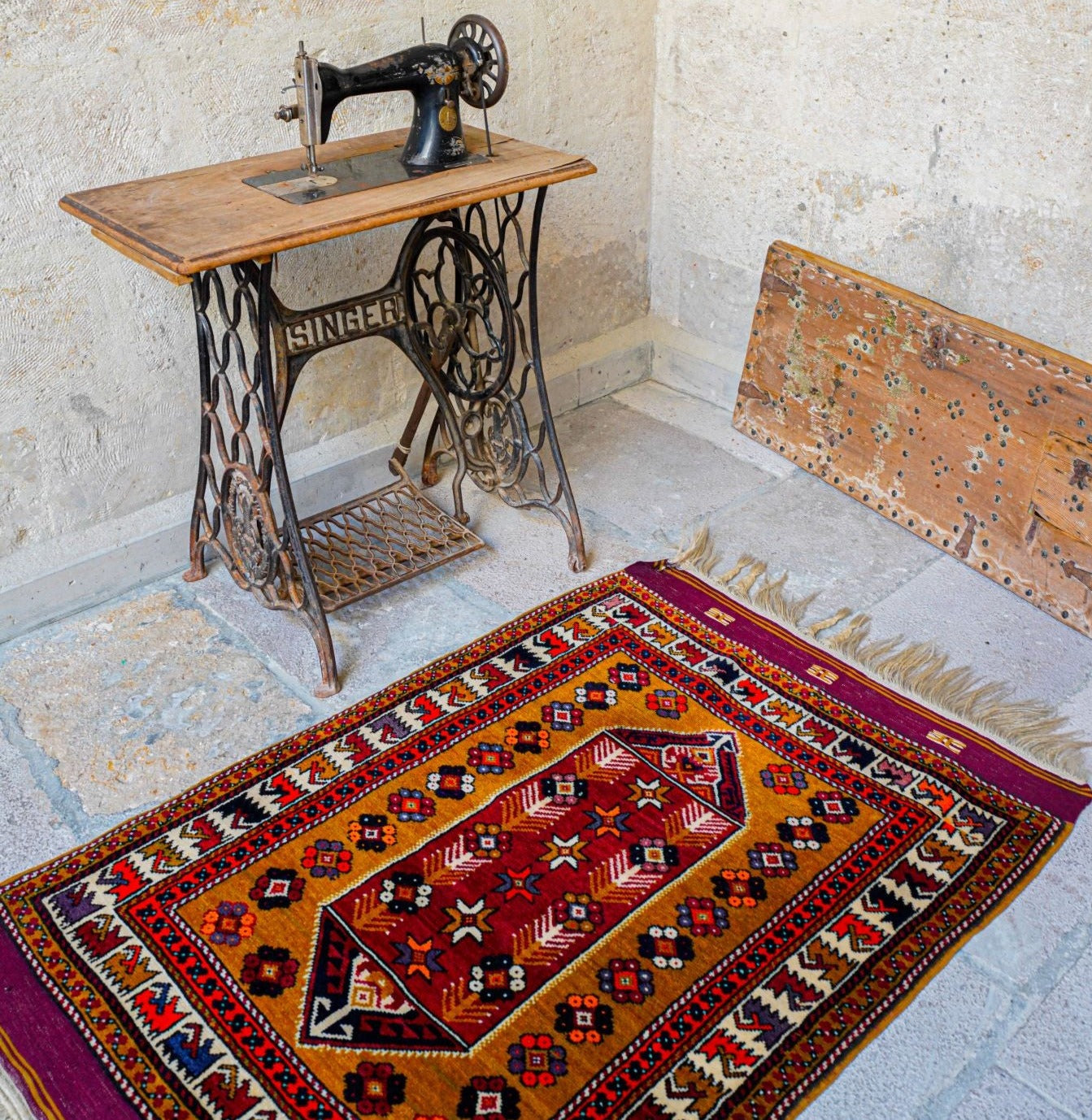 Anatolian Hand Woven Nomadic Balikesir-Kozak Rug